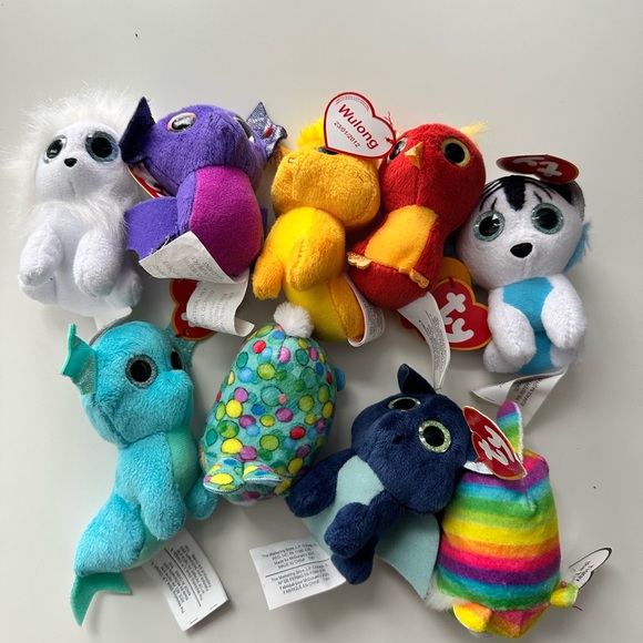 10 Assorted Stuffed mini toys - Picture 3 of 4